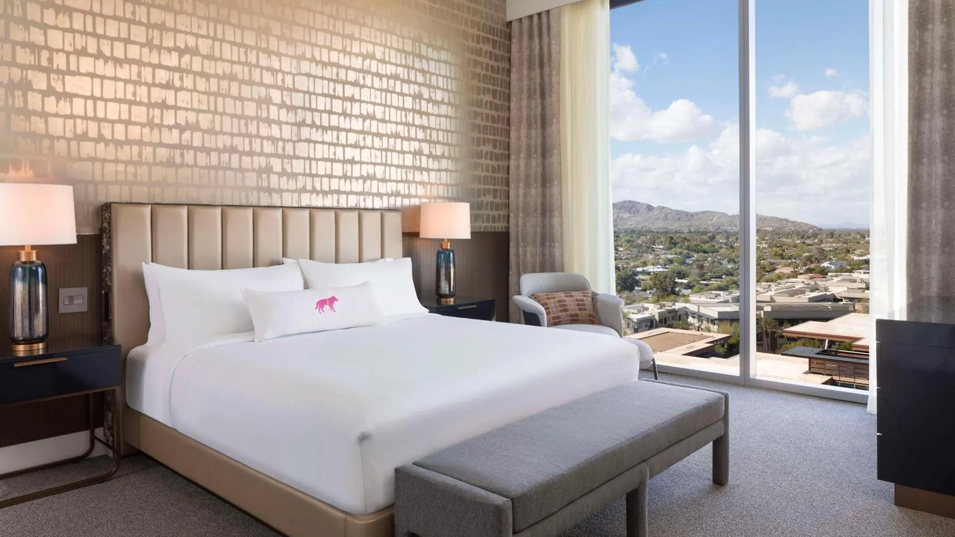 ****  Caesars Republic Scottsdale, A Hilton Hotel United States