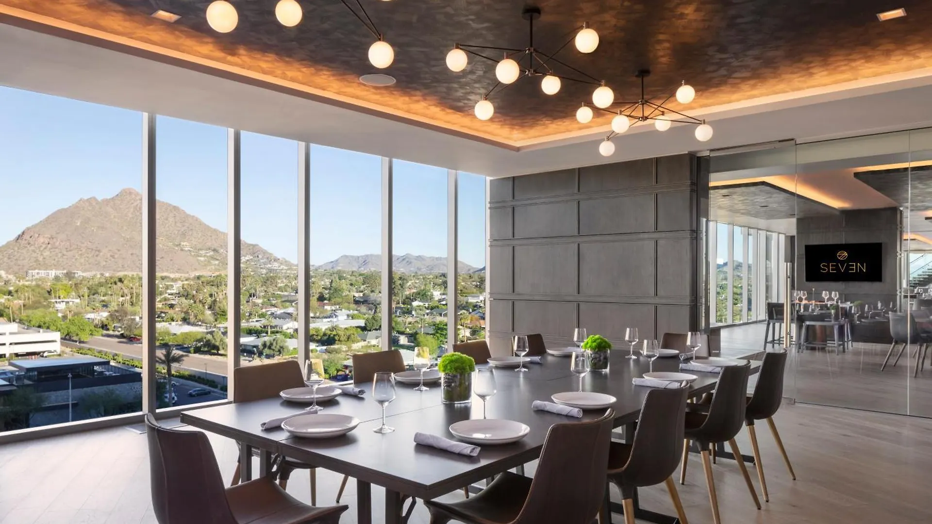 Caesars Republic Scottsdale, A Hilton Hotel 4*, Scottsdale