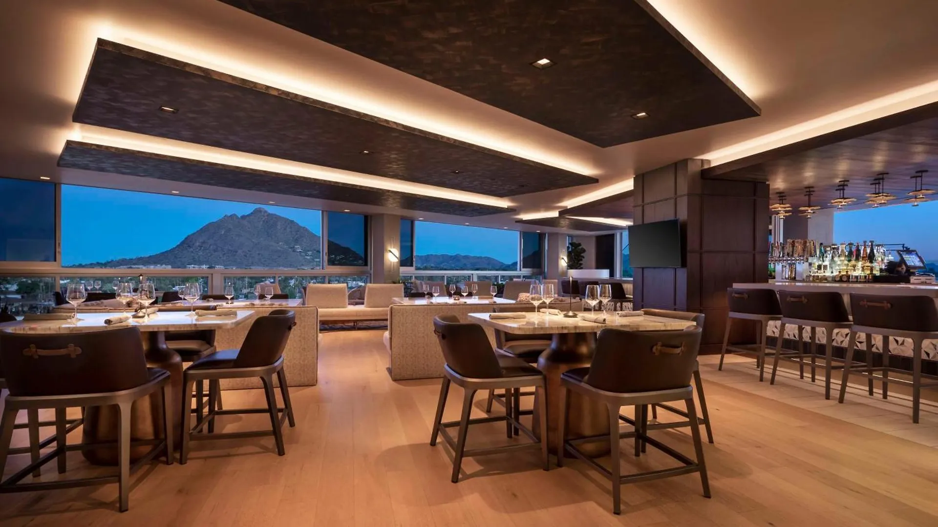 Caesars Republic Scottsdale, A Hilton Hotel