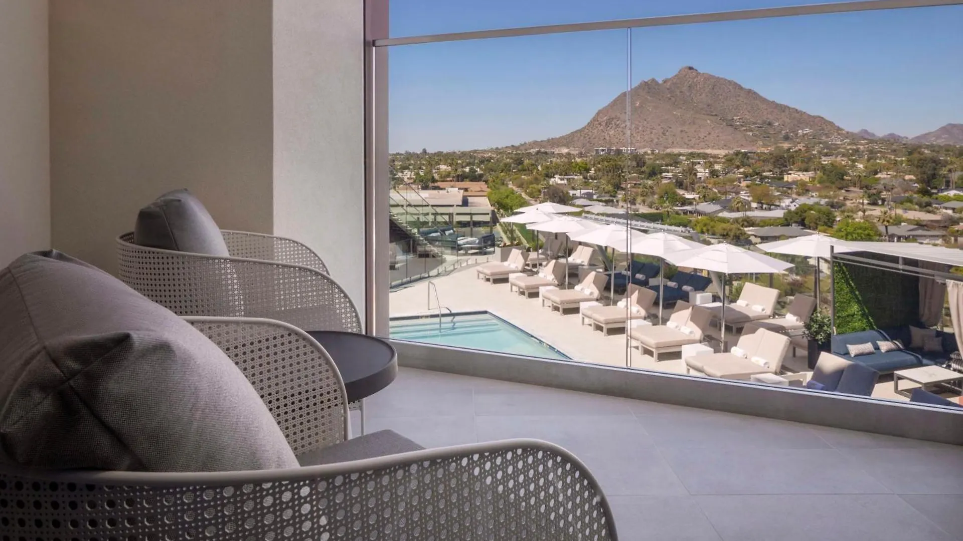 ****  Caesars Republic Scottsdale, A Hilton Hotel United States